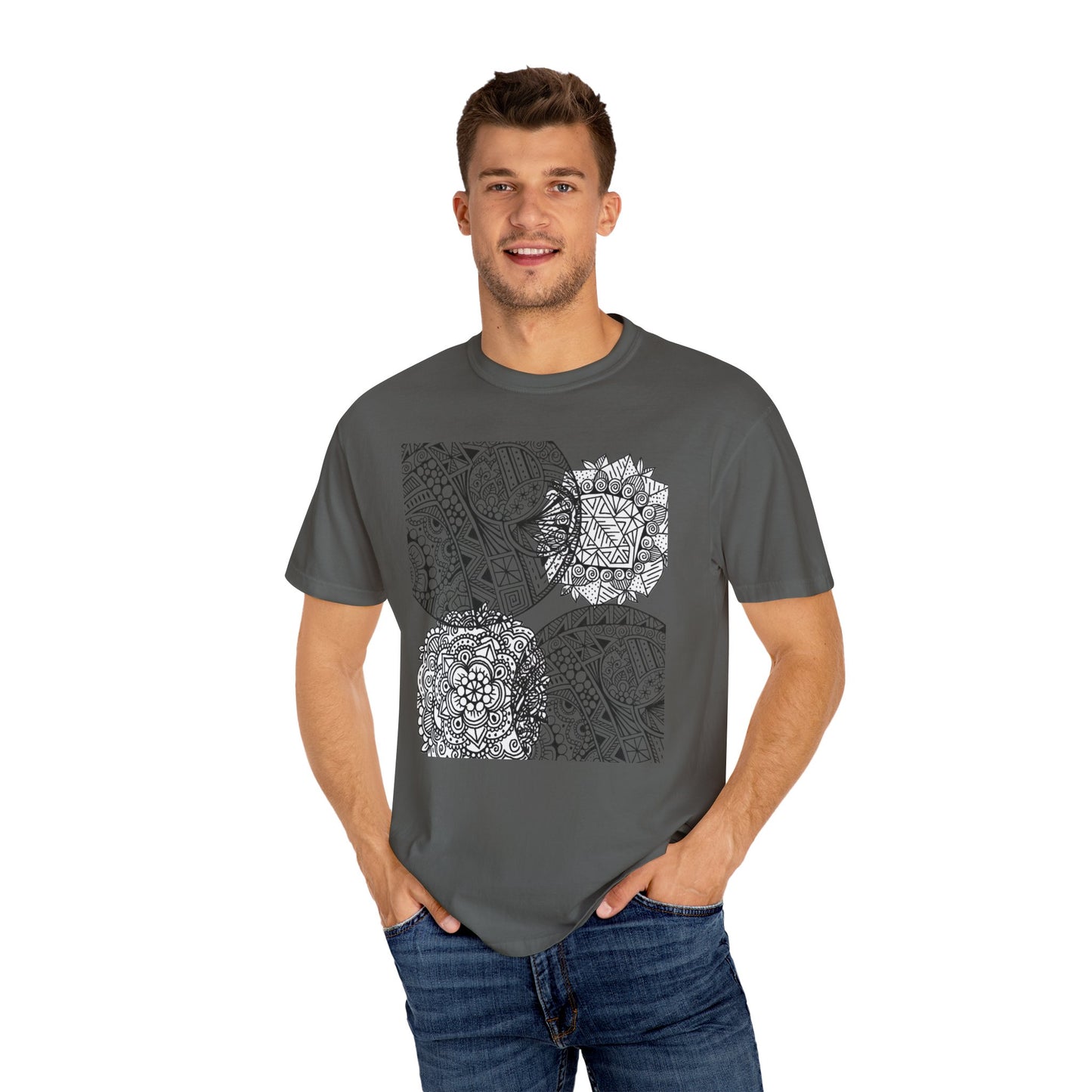 Basic T-shirt (Mandala)